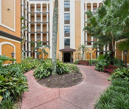 2nd image of 12538 FLORIDAYS RESORT DRIVE #109C