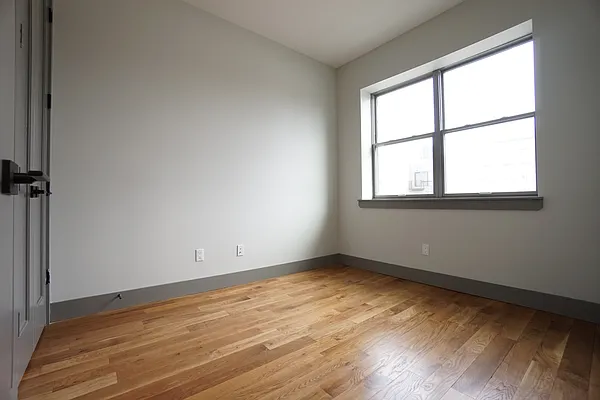 Rented by Rennit Inc. | media 13