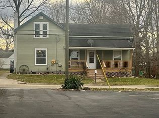 916 Water St, Eaton Rapids, MI 48827