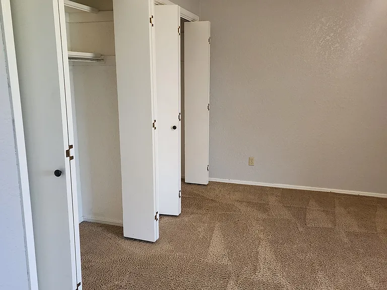 2821 Mount Vernon Rd — Photo 19