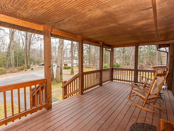 3rd image of 51 Magnolia Ct