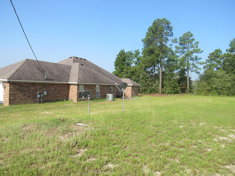 2nd image of 2001 Hagen Ct