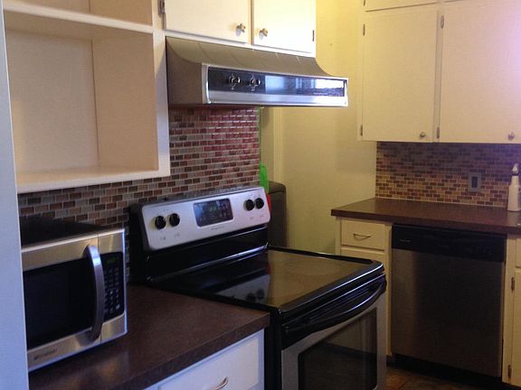 Tiny, hard-working Kitchen