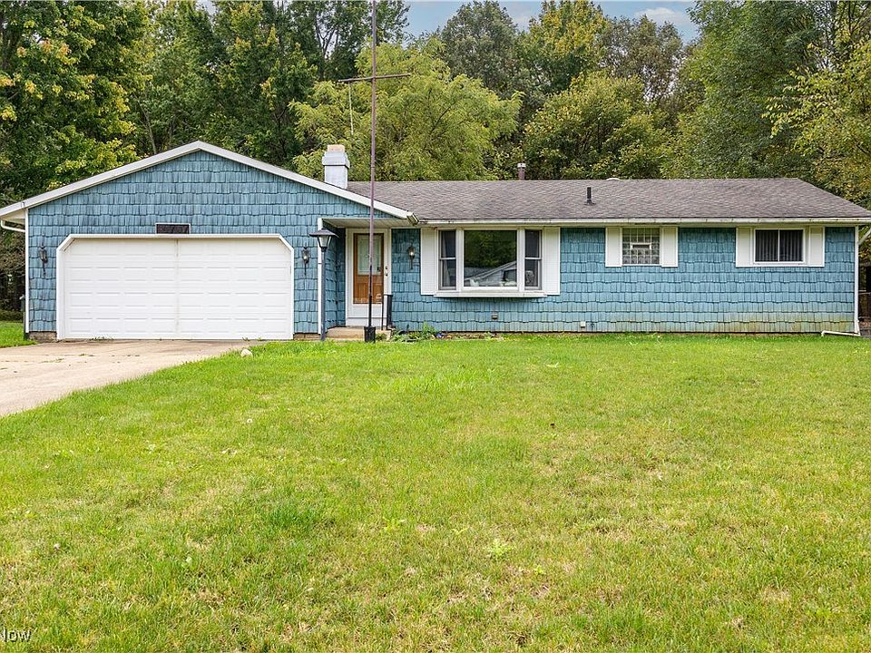 1st image of 34757 Highland Dr