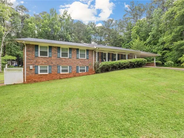 695 Hiram Sudie Rd, Dallas, GA 30157