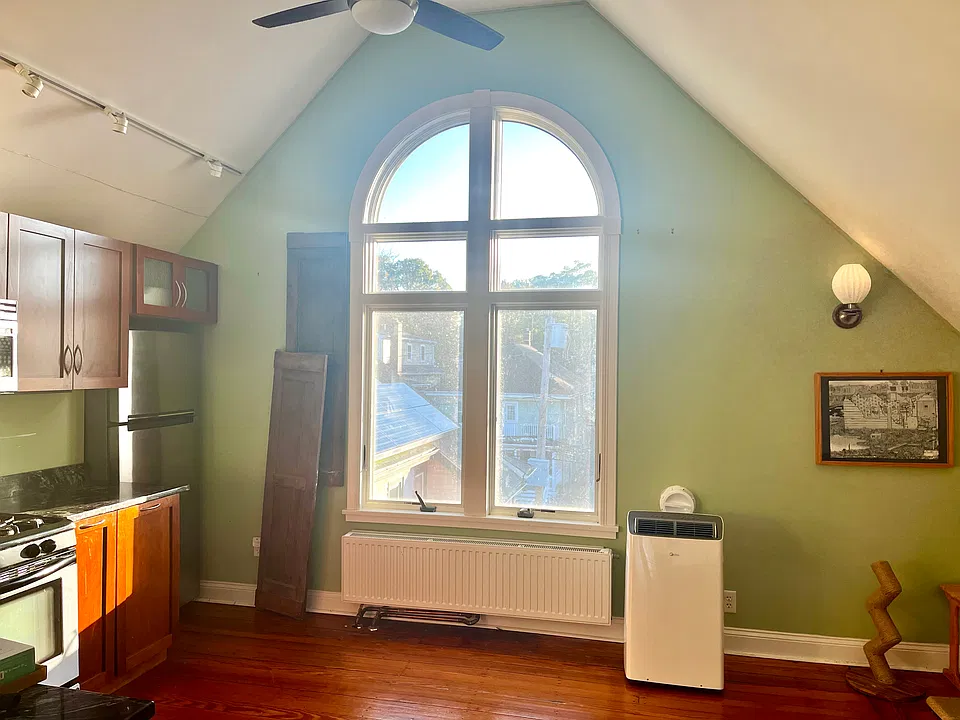 73 Cohasset St #2