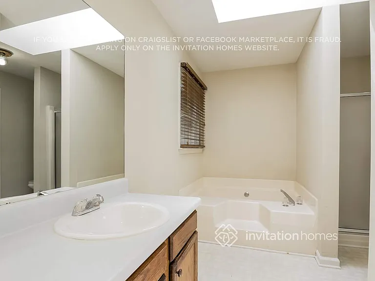 4402 Marci St — Photo 16