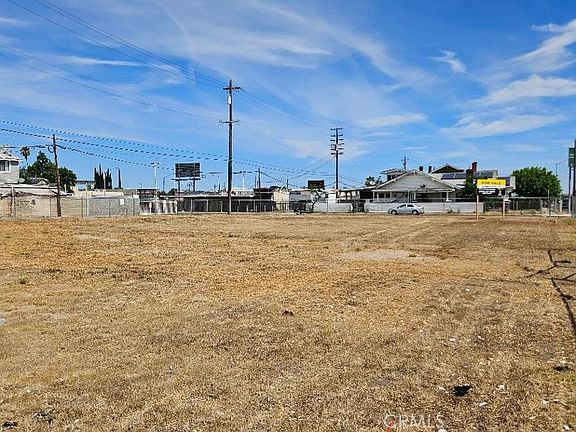 4th image of 367 N Abby St Lot 1-4
