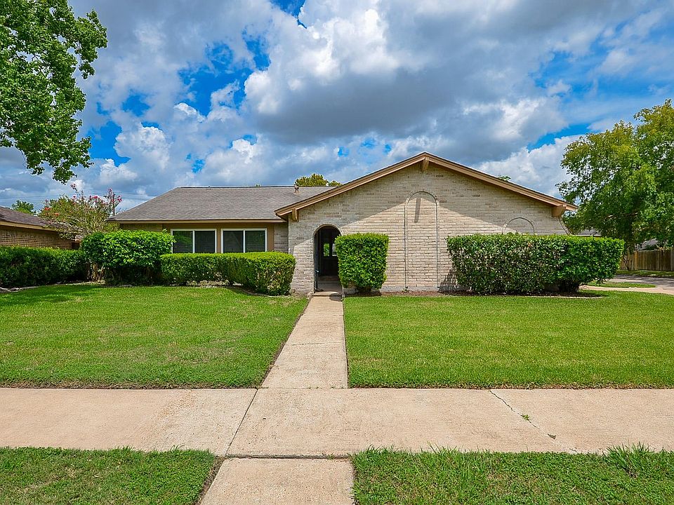 1st image of 9602 Ravensworth Dr