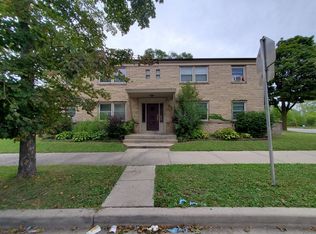 3500 W Hope Ave, Milwaukee, WI 53216