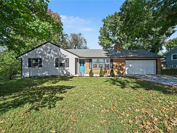 7332 Parallel Pkwy, Kansas City, KS 66112