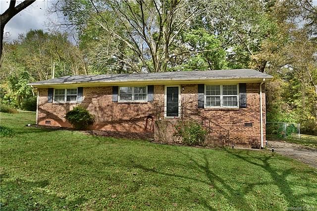 1st image of 217 Wedgewood Dr