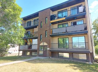 5307 48th Ave, Red Deer, AB T4N 3V2