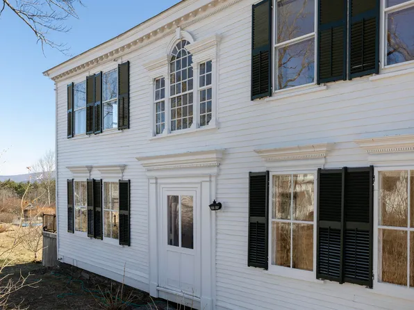 85 Academy Road, Thetford, VT 05074