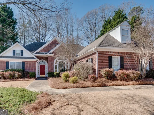 3160 Royal Creek Way SW, Lilburn, GA 30047