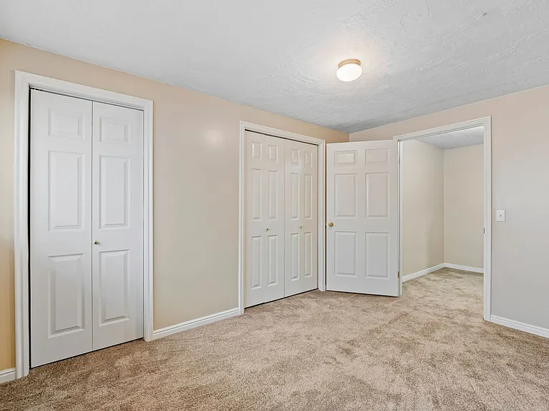 1649 E Michael Way — Photo 46
