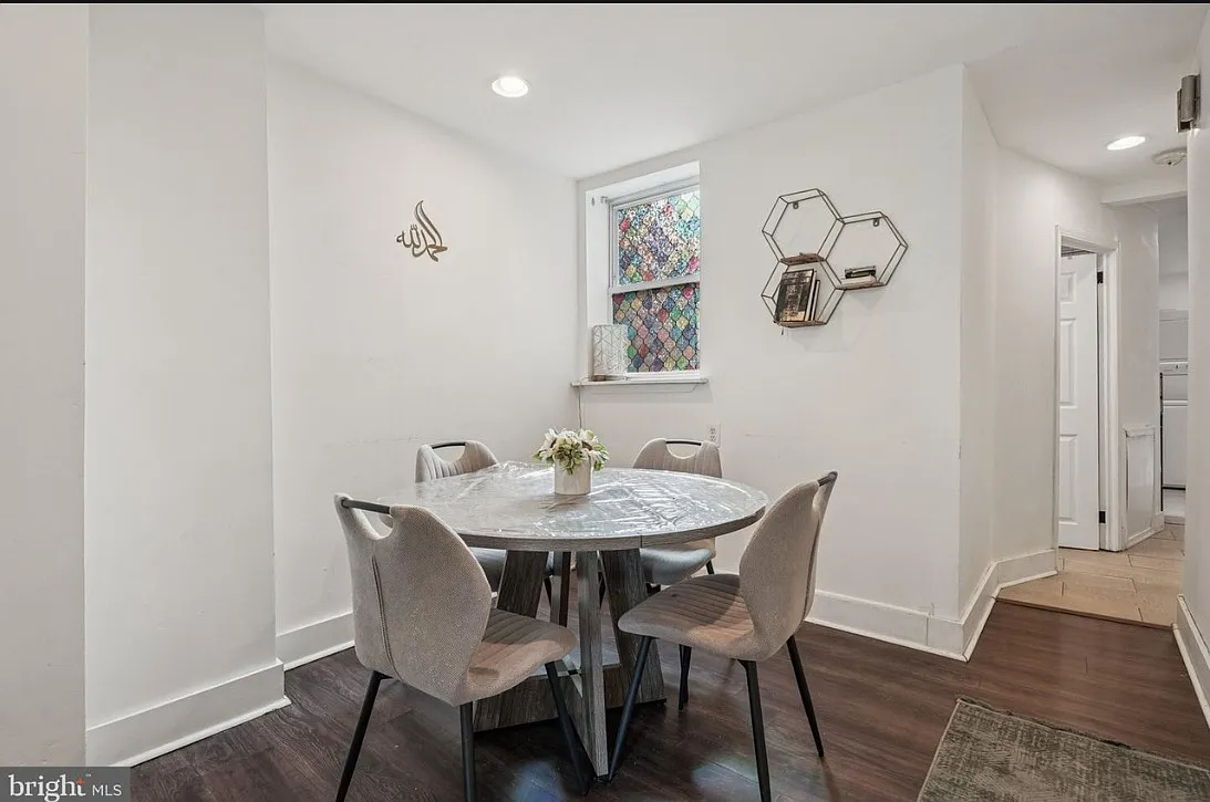 2 bed, 835 sqft, $1,675 — Photo 4