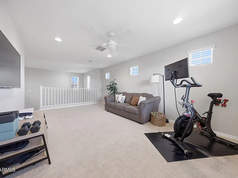 905 S Canal Dr #13 — Photo 24