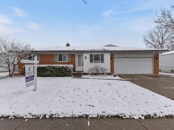 1453 Boyd St, Troy, MI 48083