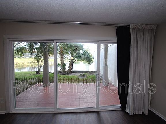 3rd image of 7769 Point Vicente Ct
