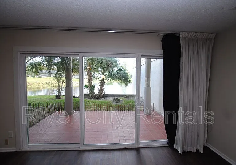 7769 Point Vicente Ct — Photo 3