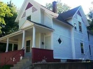 833 Clancy Ave NE, Grand Rapids, MI 49503