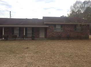 582 Antioch Dr, Laurel, MS 39443