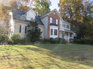 8700 Hillcreek Dr, Midlothian, VA 23112