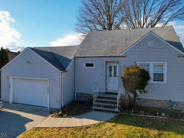 124 Harvard Rd, Linden City, NJ 07036