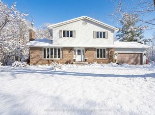 3900 Stonecrest Rd, Ottawa, ON K0A3M0