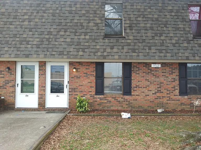 1607 Glenn St SW — Photo 10
