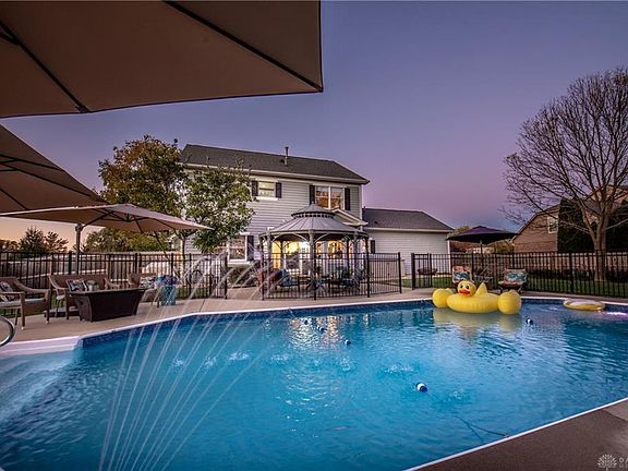 4th image of 2660 Langtree Ln