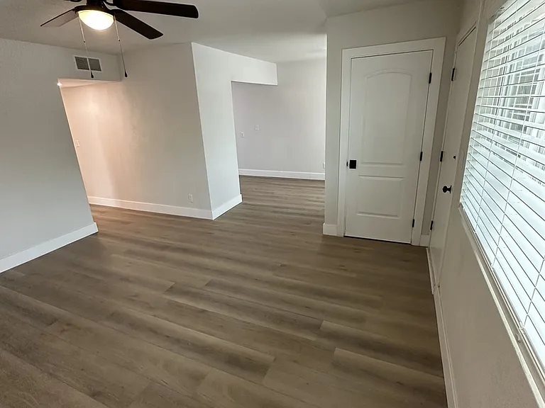 442 Smith Ave #8 — Photo 7