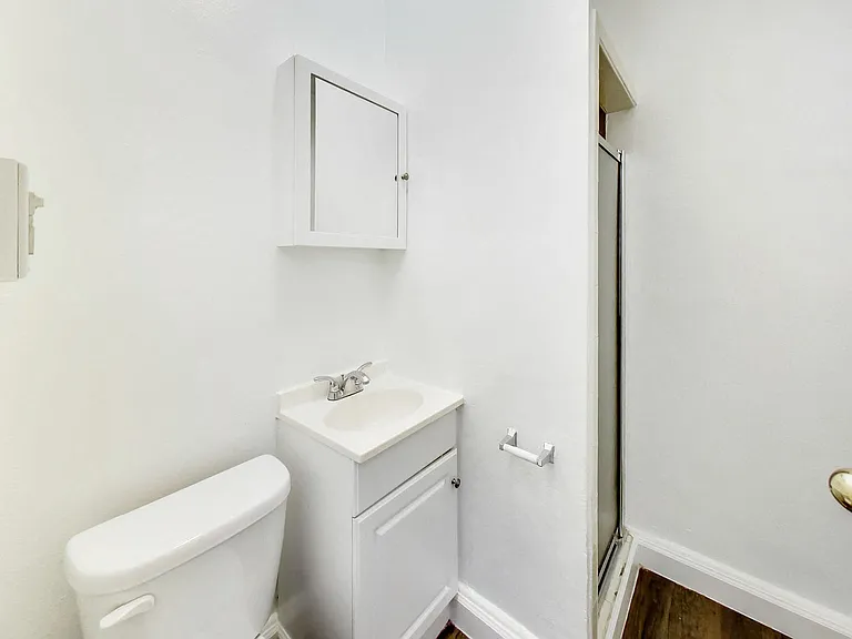 650 Ellis — Photo 34
