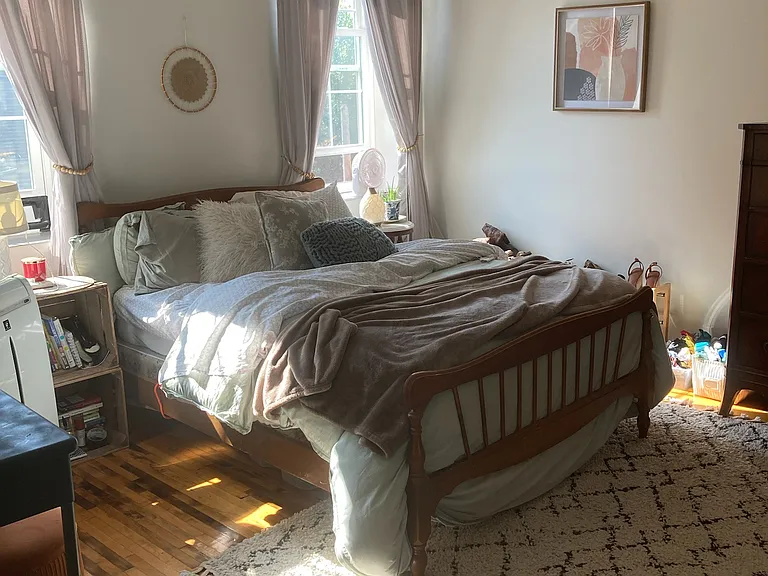 380 Walnut St #301 — Photo 6