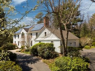 100 Ashford Rd, Longmeadow, MA 01106