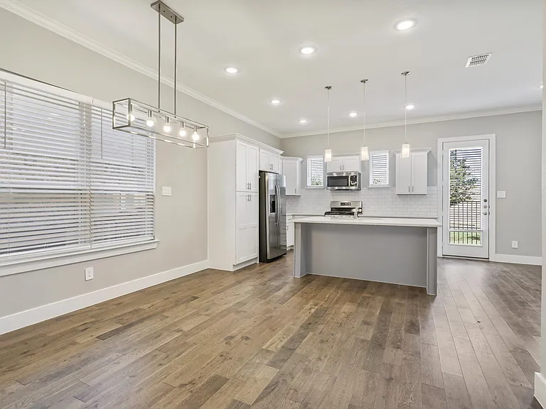1528 Teresa Ann Ln — Photo 4