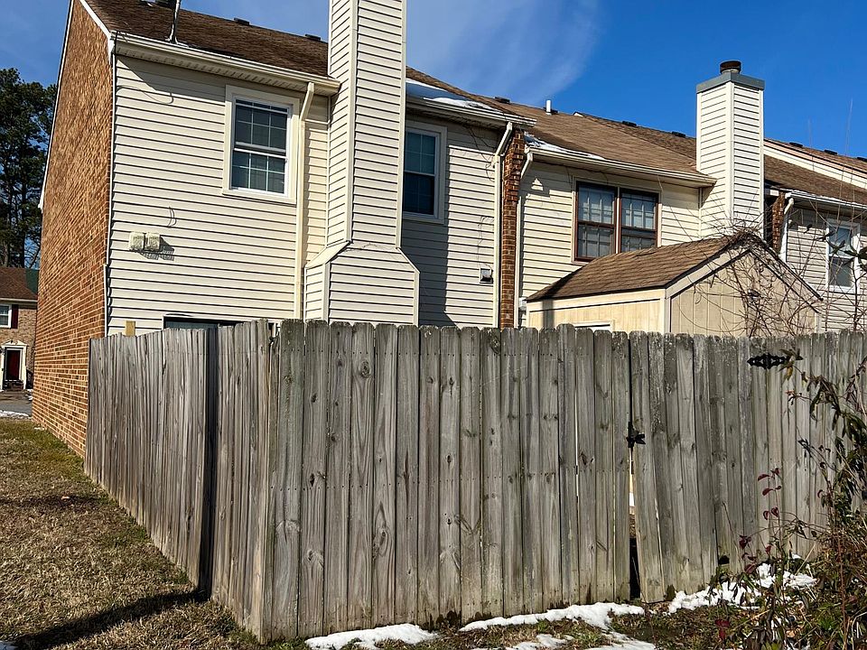 1st image of 171 Majestic Cir