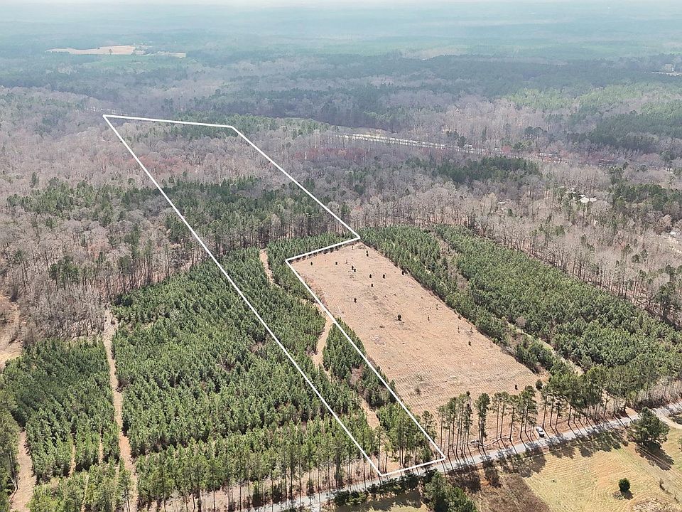 1st image of 650 Lake Rd