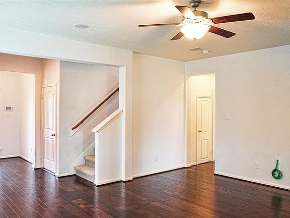 2nd image of 20719 Creston Acres Ln