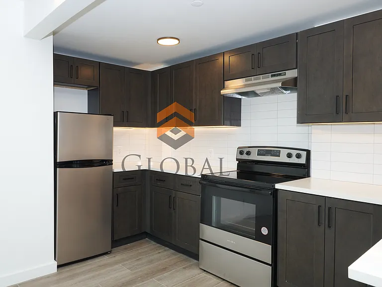 790 Allerton Ave #305 — Photo 1