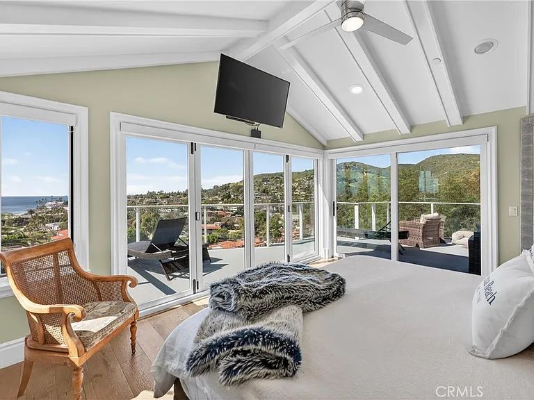 405 Blumont St — Photo 31