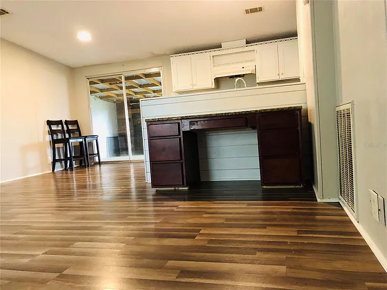 2715 Massee Rd — Photo 2