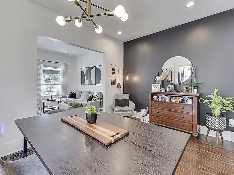 818 Parkway Ave — Photo 11