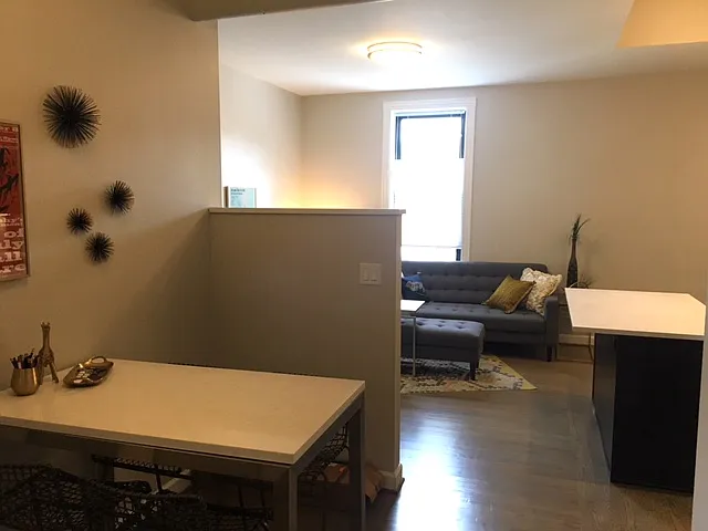 1822 W Wabansia Ave #2R — Photo 6