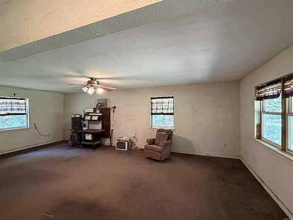 4th image of 220 Polk Rd #18