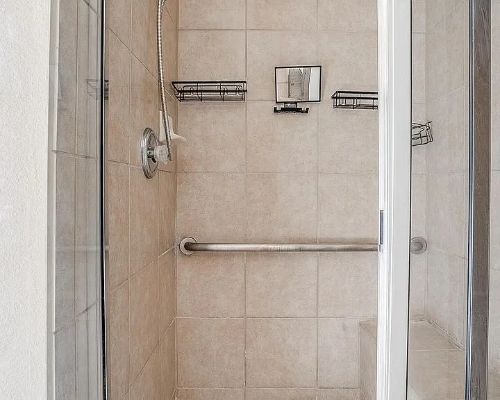 2230 Cancun Dr — Photo 15