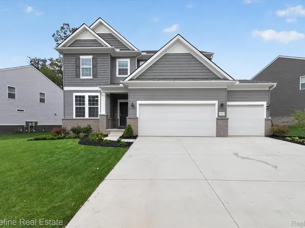 59564 Schuss Gully Dr, New Hudson, MI 48165