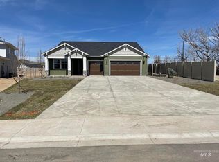 3123 N King Garden Way, Star, ID 83669