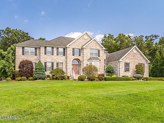 4th image of 1842 Charlton Circle